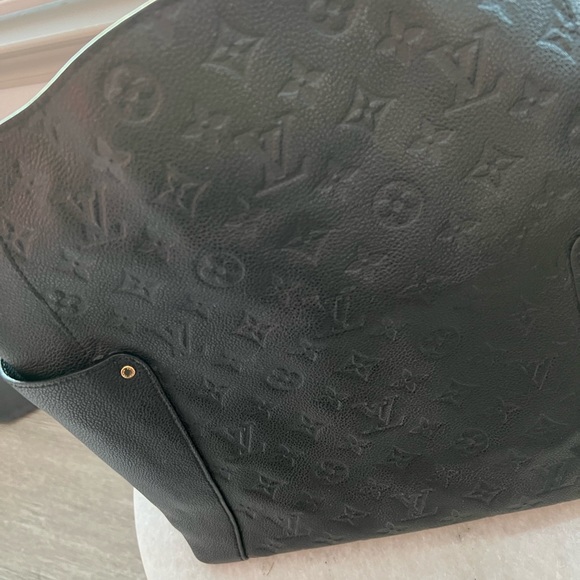 Louis Vuitton ‼️SOLD‼️ - Picture 5 of 13